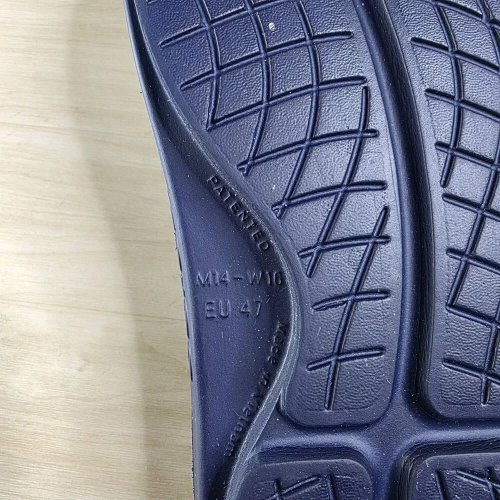 Oofos Ooriginal Blue Men’s Size 14 Recovery‎ Thong Flip Flop Sandals Comfort